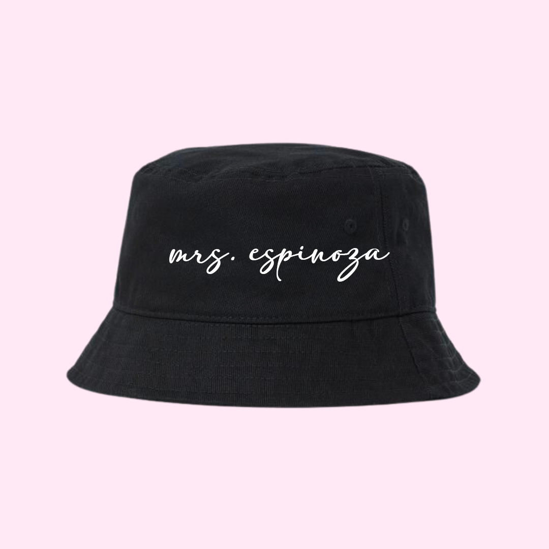 Bucket hat personalizable con vinil